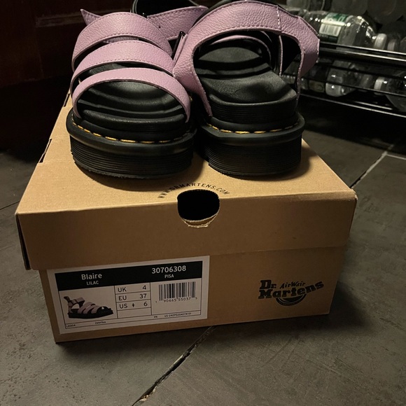 Dr. Martens sandals (fits size 7) - Picture 5 of 7